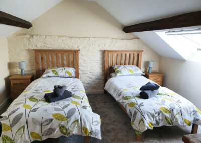 2 Forge Cottages Twin Bedroom